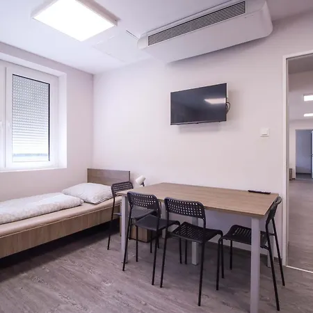Hostel Turbo Szallo Kalocsa